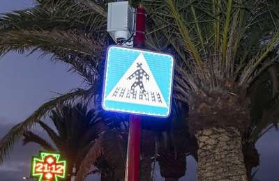 Costa Teguise installs first ‘intelligent’ pedestrian crossings to enhance road safety