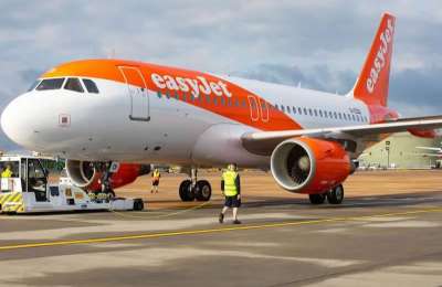 Urgent landing for Tenerife flight as passenger urinates in the aisle of the plane