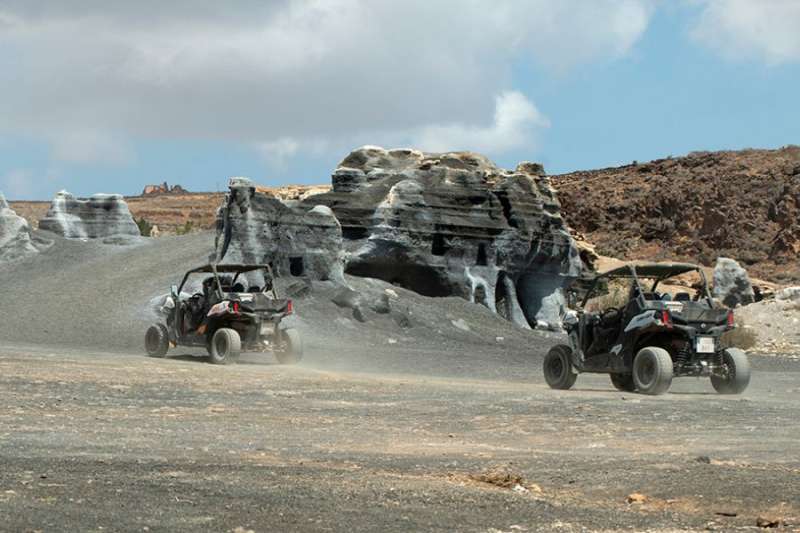 Buggy, quad, and jeep safari tours banned off-road in Lanzarote 