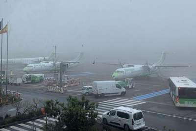 Nearly 90 cancellations and 37 flight diversions at Tenerife North Airport due to weather