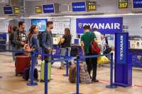 Passengers forced to sleep in airport after Ryanair cancels flight to Lanzarote