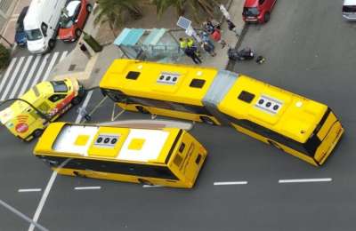 Bus crashes into glass bus shelter on a busy street in Gran Canaria
