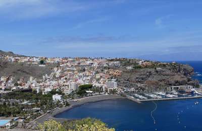 How International Platforms Can Inspire Better Local Canarian Choices