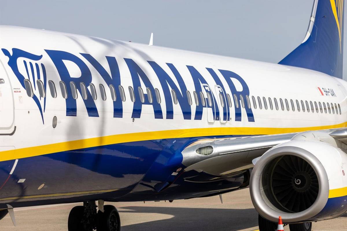 Ryanair flight lands in Gran Canaria from the UK without a single suitcase