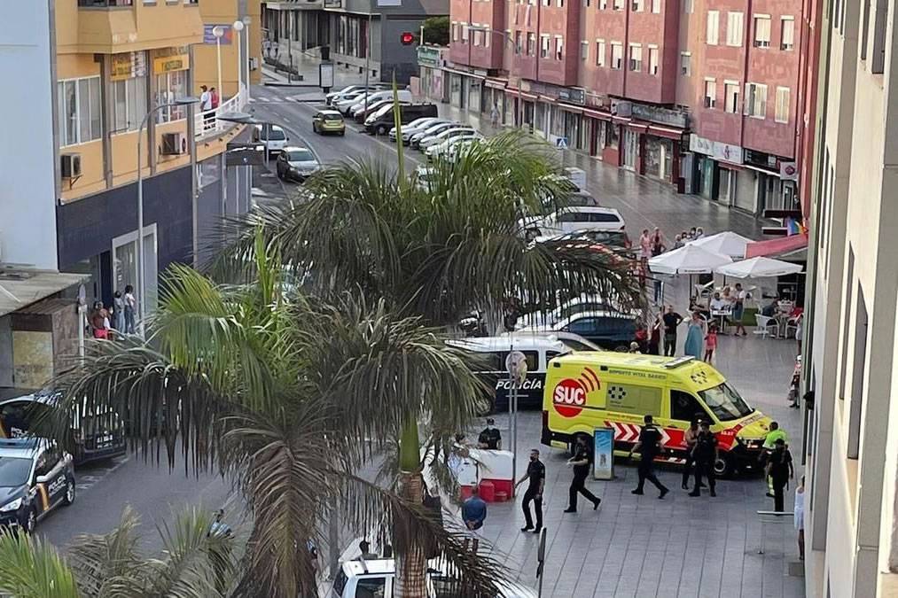 Woman seriously injured after falling from the balcony of a second-floor apartment