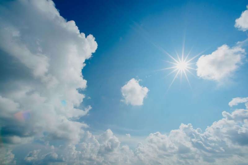 Relaxing activities for tourists when the sun gets too strong in the Canary Islands
