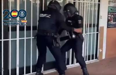 VIDEO: Police raid two illegal cannabis clubs in the south of Tenerife