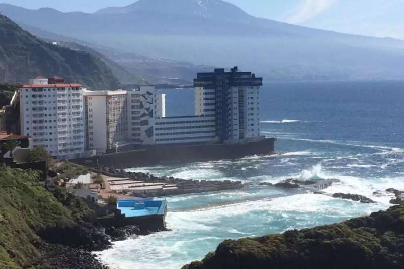 Festival in Tenerife suspended after a family feud