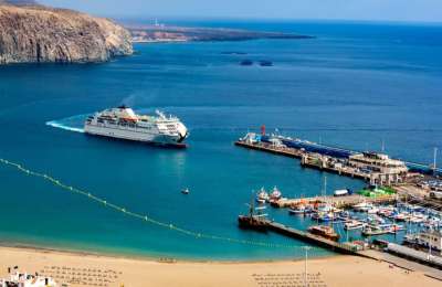 How to Island-Hop Around the Canaries Without Breaking the Bank