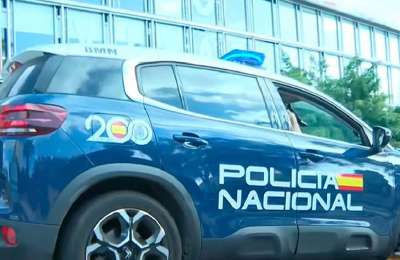 Panic at Tenerife gym as man enters and threatens staff with a gun