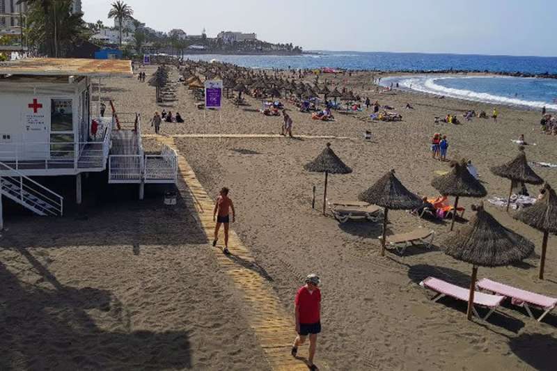 Woman dies after drowning at Playa de Troya in the South of Tenerife