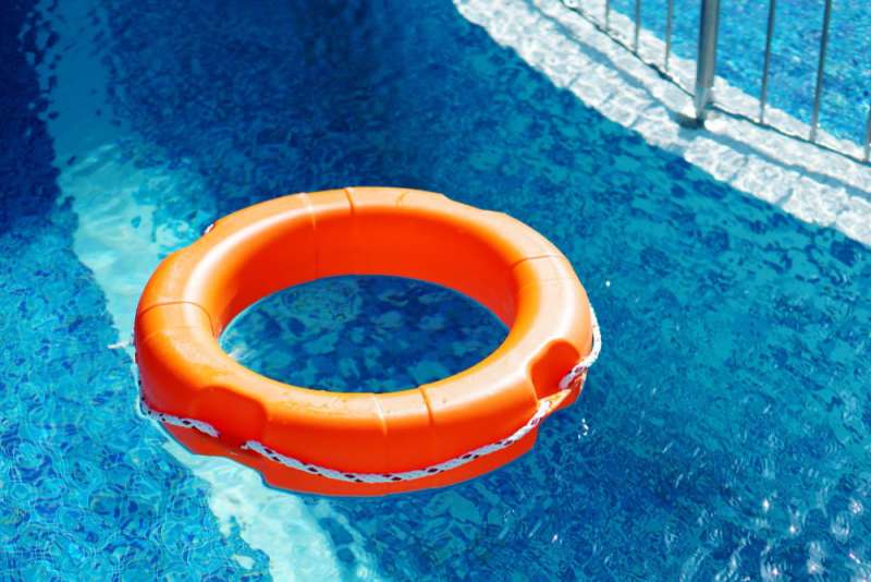 5-year-old girl revived after drowning incident at hotel pool in Fuerteventura