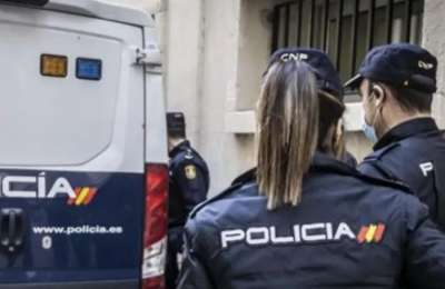 Couple arrested in Puerto del Rosario after using baby as a human shield