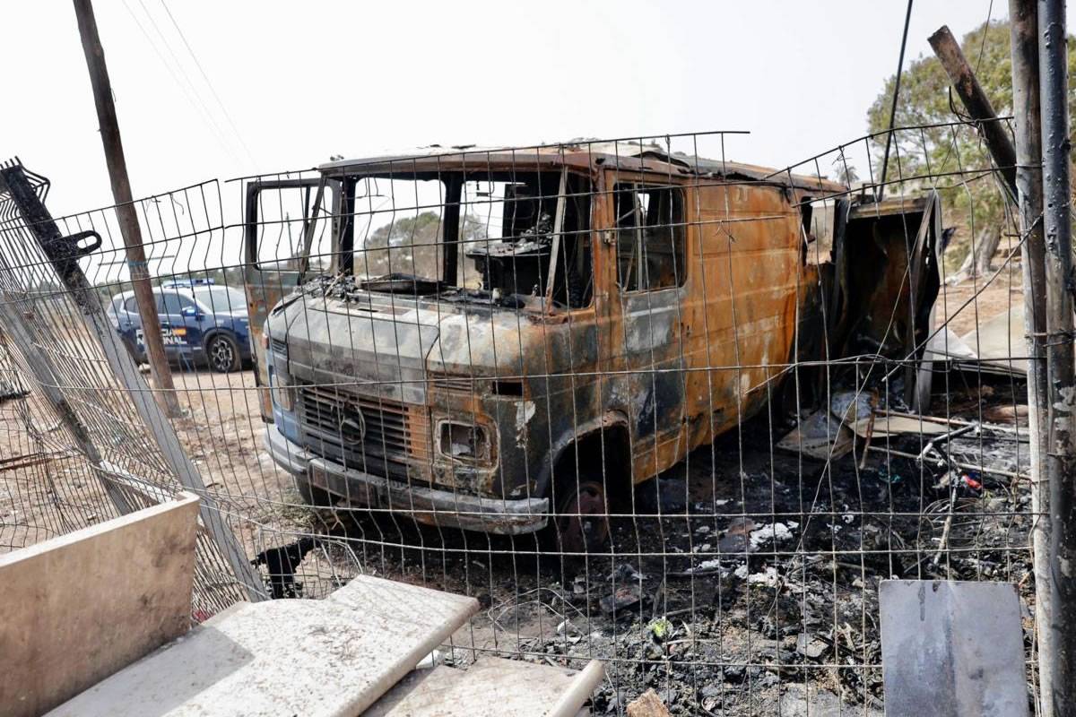 Canarian Weekly - Woman arrested after burnt body found in van ...