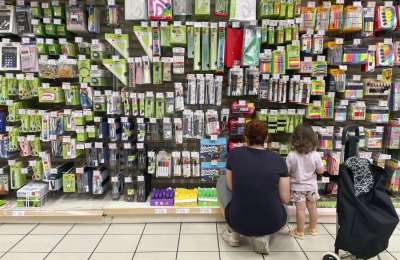 Back-to-school costs hit €500 per child in the Canaries