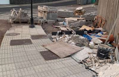 Pavement obstruction in Playa Blanca sparks safety concerns