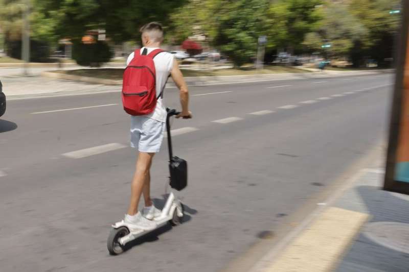 Electric scooter owners must have insurance from January 2026
