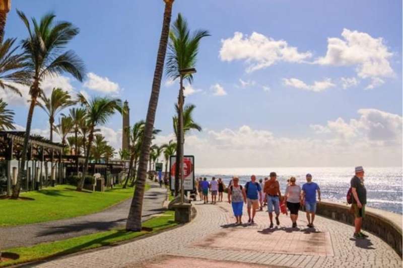 Five-star facelift planned for Maspalomas Lighthouse promenade