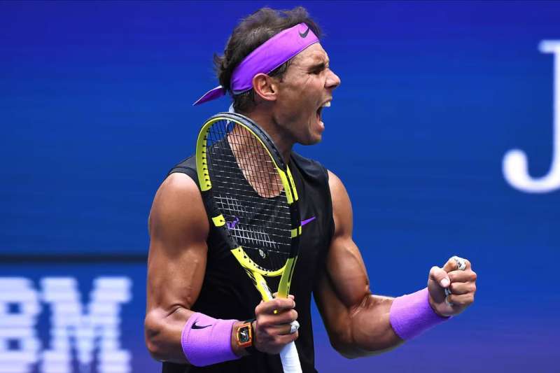 Spanish athletes who have thrived in American Sports