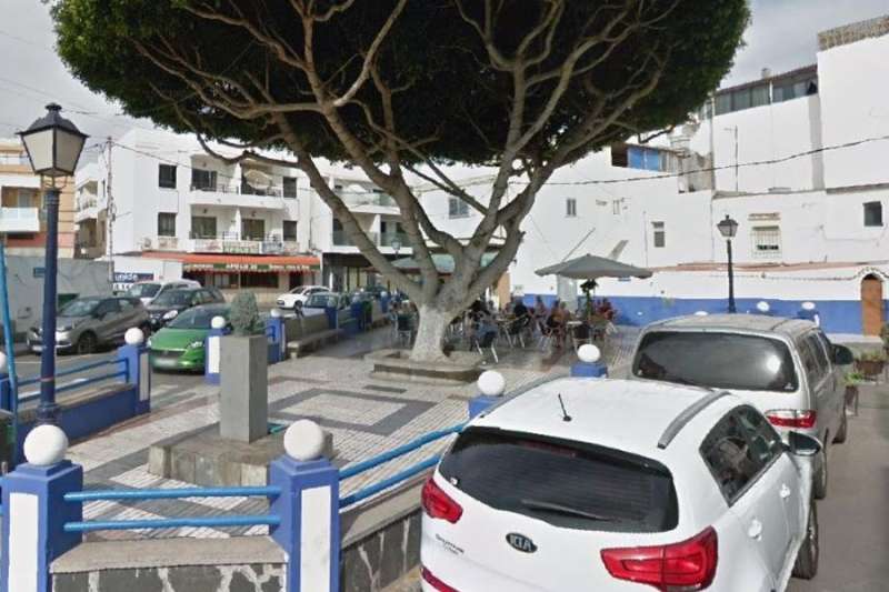 Teenager without licence runs over child and flees in Mogán