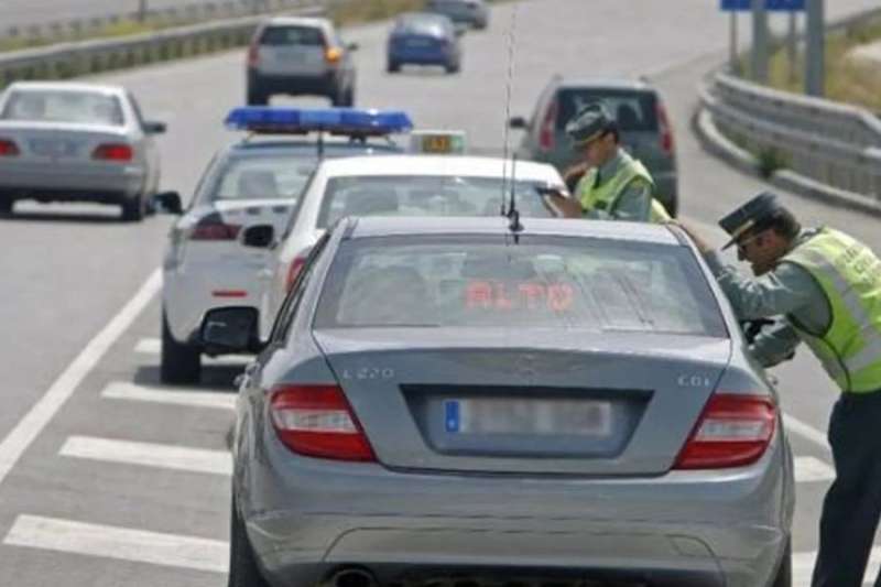200,000 tourists a year fail to pay traffic fines in the Canary Islands