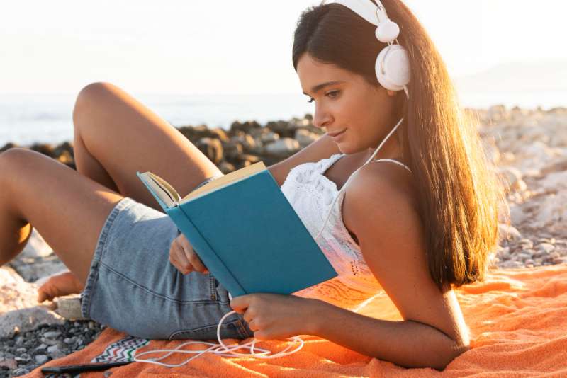 Activities You Can Do While Relaxing on the Beach in Tenerife