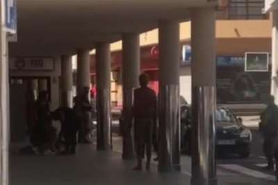 Man stabbed with a corkscrew during fight in El Médano