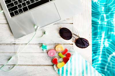 How Technology Shapes Holiday Experiences in the Canary Islands