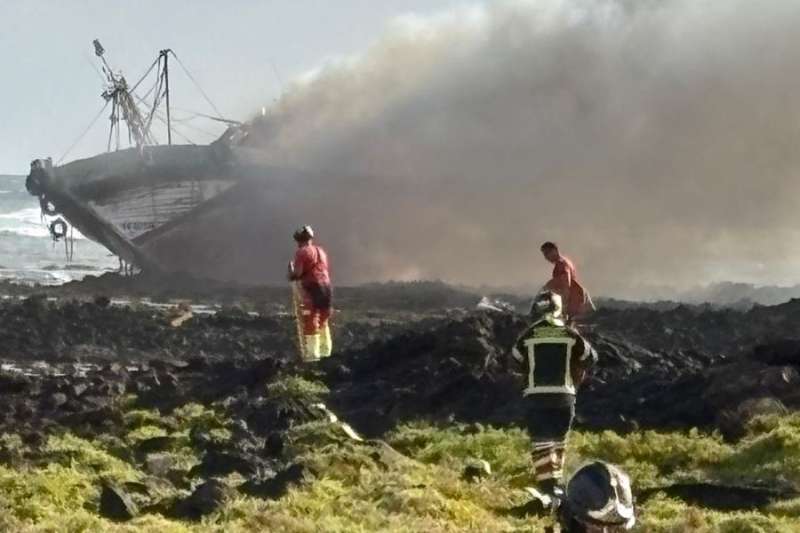 Five rescued as tuna boat catches fire off Lanzarote Coast
