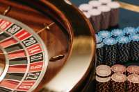 What can online casinos do to dominate the Canary Islands?