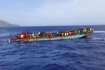 64 migrants arrive by boat in El Hierro with one in critical condition