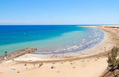 The perfect Canary Islands beach for September: Paradise, peace, and ideal for swimming 