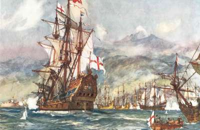 What are the best ways to relive Pirate history in the Canaries?