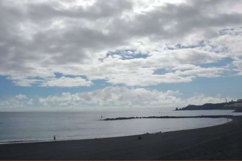 Cooler start to the week in the Canaries, though highs may still hit 30°C