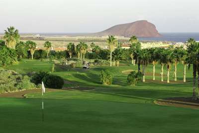 Green light for golf course work and two new hotels in the south of Tenerife
