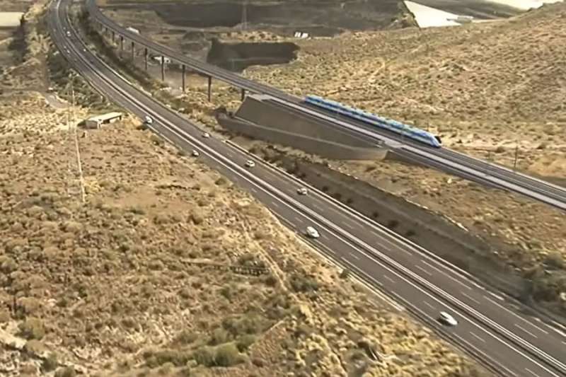 Train debate splits Tenerife between mobility improvements and environmental concerns