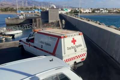 Two missing at sea leads to urgent rescue mission in Gran Canaria