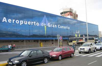 Flight forced back to Gran Canaria after dog escapes in cargo hold