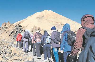Visiting the top of Teide will soon cost tourists €25 while Tenerife residents can go for free