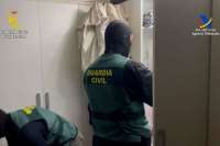 Diver arrested while trying to retrieve 80 kilos of cocaine from ship in Las Palmas Port