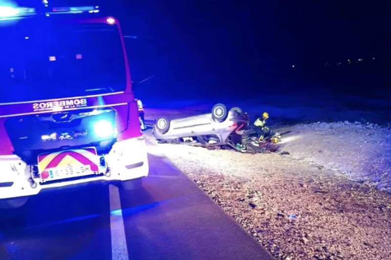 Driver killed after car overturns in Fuerteventura