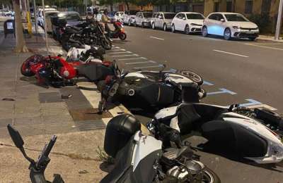 Drunk driver crashes into parked motorbikes