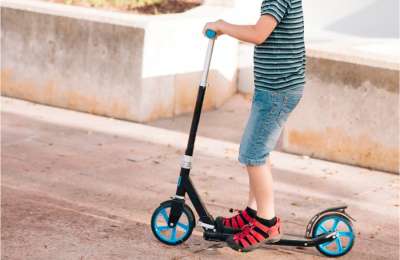 Police warn parents after 11-year-old caught on e-scooter without helmet