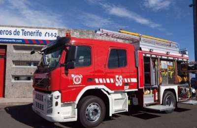 Holidaymaker dies after falling from hotel balcony during fire
