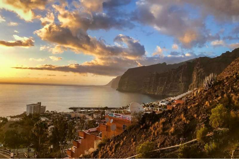 From Adventure to Relaxation: The Rise of Low-Key Nights in the Canary Islands