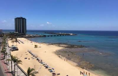 Sewage leak forces closure of popular beach in Lanzarote