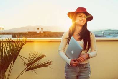 How to Stand Out in a Crowded Job Market