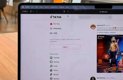 Can Captions Make or Break Your TikTok Likes Growth?