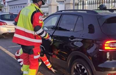 One-year-old baby rescued after being locked inside car in Lanzarote
