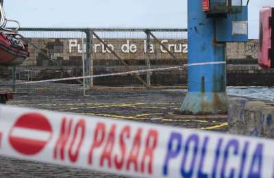 Call for better awareness for tourists after three die in Tenerife’s rough seas